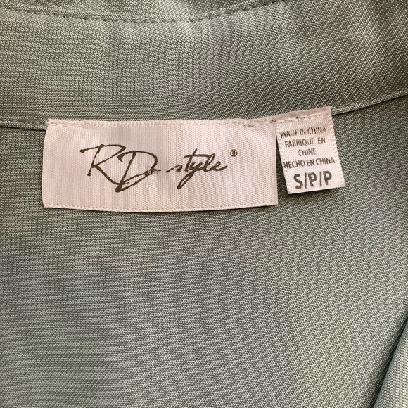 RD STYLE Penelope Cargo Pocket Shirt Dress in Lily Pad Size S - Picture 11 of 16